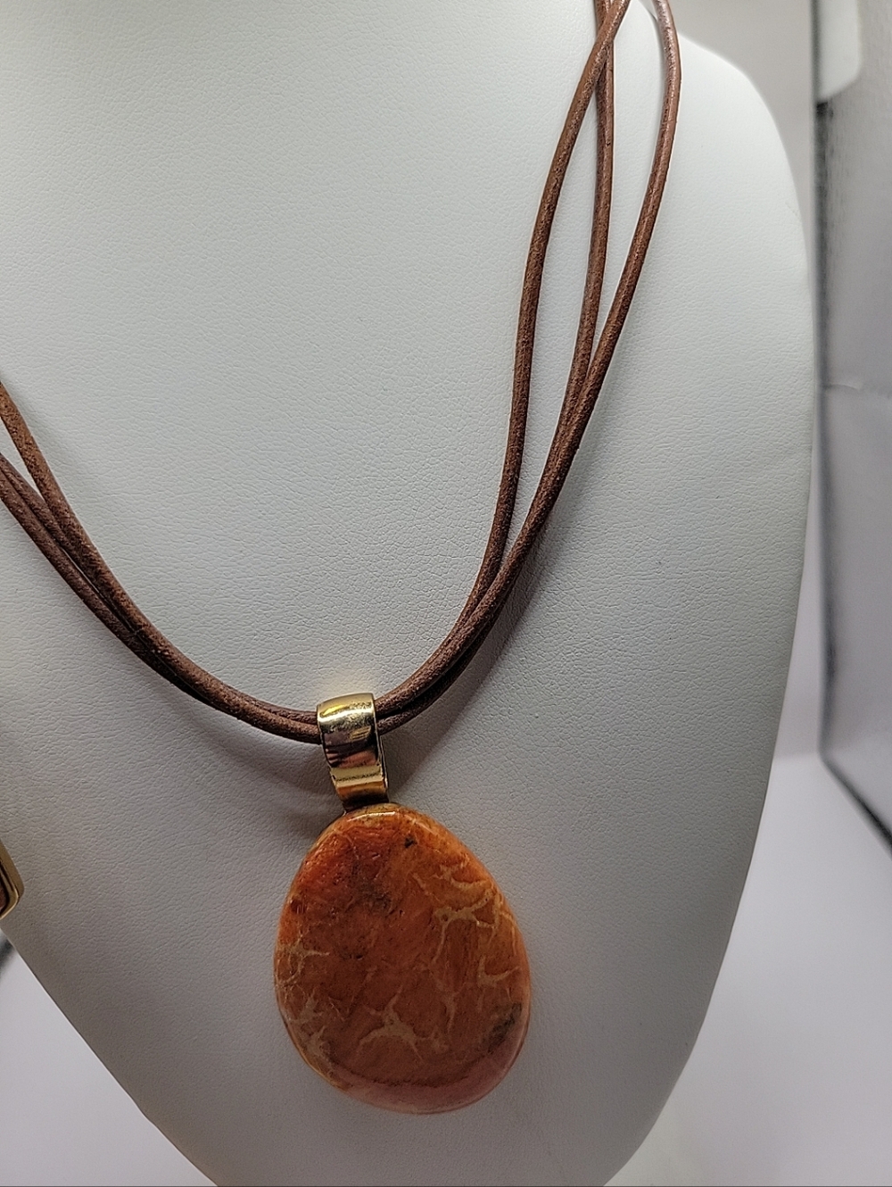 Barse Signed Sponge Coral Necklace And Earring Set With Leather Cord Western - Picture 4 of 10